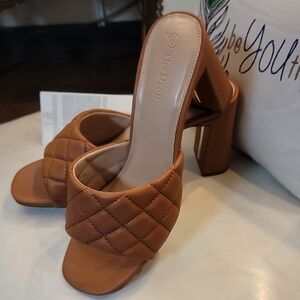 Trendy Tan Quilted Heels